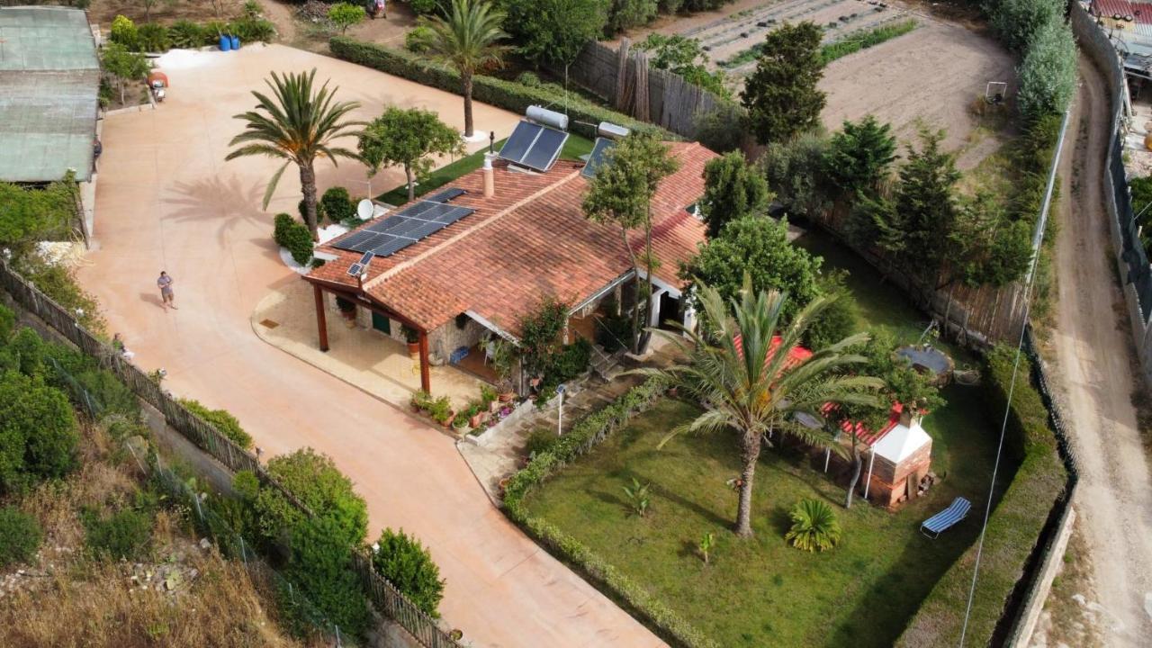 Casa Vacanze Сант-Антиоко Экстерьер фото